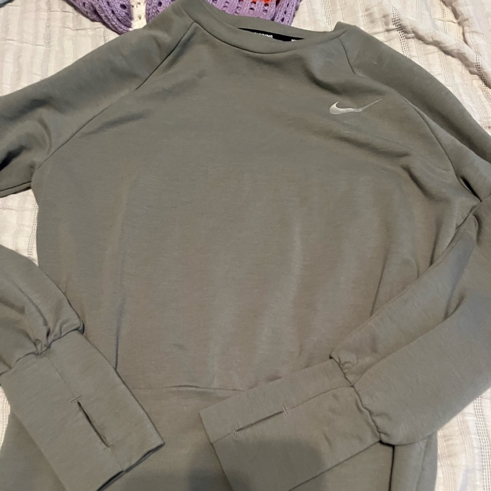 nike! green running top!!